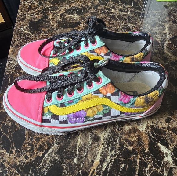 Vans 80s Style Sneakers - Picture 2 of 8